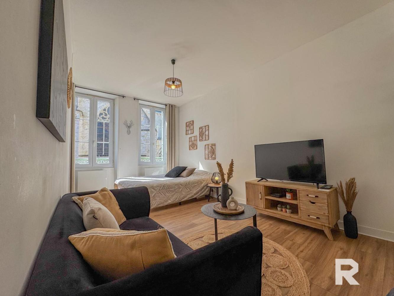 Appartement O Centre- Chaleureux - Fibre - Netflix à Montargis Extérieur photo